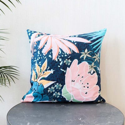 Outdoor Cushion– Poppy – Multicolor/Blue/Pink 45X45 Cm